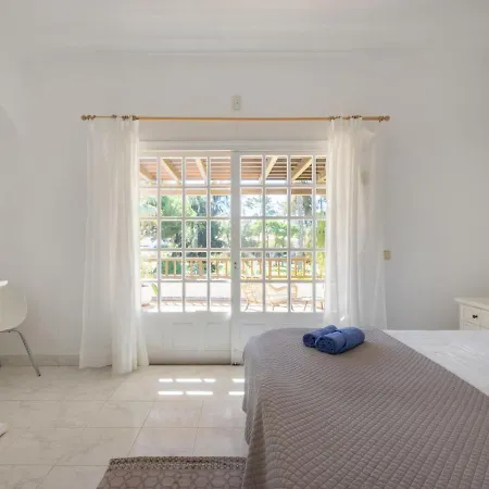 By Interhome